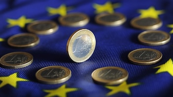El PMI de la eurozona marca máximos de 9 meses y sugiere un crecimiento del 0,3% en el tercer trimestre