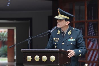 El diputado de Ahora Nación, Harvey Colchado, mencionó al teniente general PNP Fredy López Mendoza como un posible sucesor del comandante general Óscar Arriola como jefe de la Policía Nacional del Perú. (Foto. Policía Nacional del Perú)