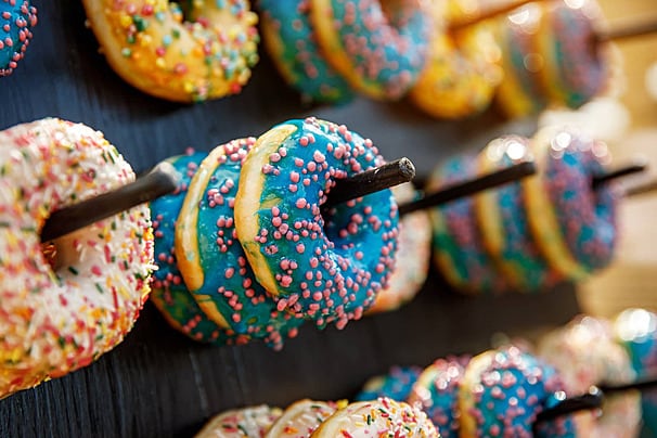 Receta de donuts y Cake Pops decorados