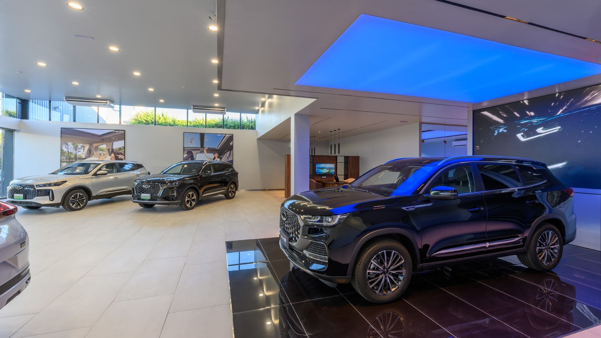 Las SUV encabezaron el mercado con 33,668 unidades registradas durante el año pasado. Archivo