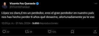 Con un mensaje en redes,