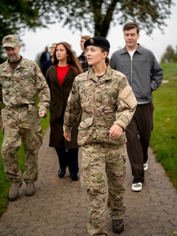 La familia real danesa visita a la princesa Isabella durante su formación militar (Casa Real Danesa)