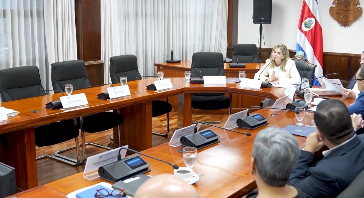 Laura Fernández arremete contra el Poder Judicial por ausentarse del Consejo de Seguridad y lo califica como “berrinche”