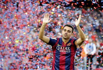 Xavi Hernández renovó hasta