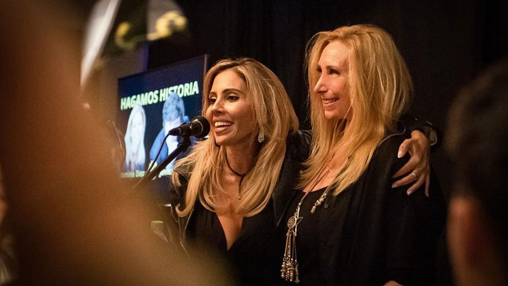 Romina Diez junto a Karina Milei