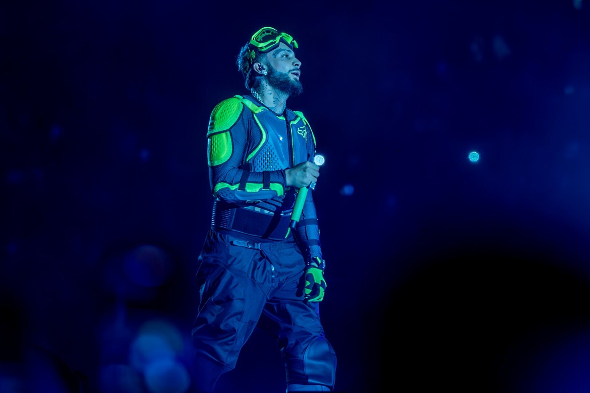 JC Reyes actúa en el Movistar Arena. (Ricardo Rubio /Europa Press)