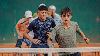 La AAT lanzó las Becas