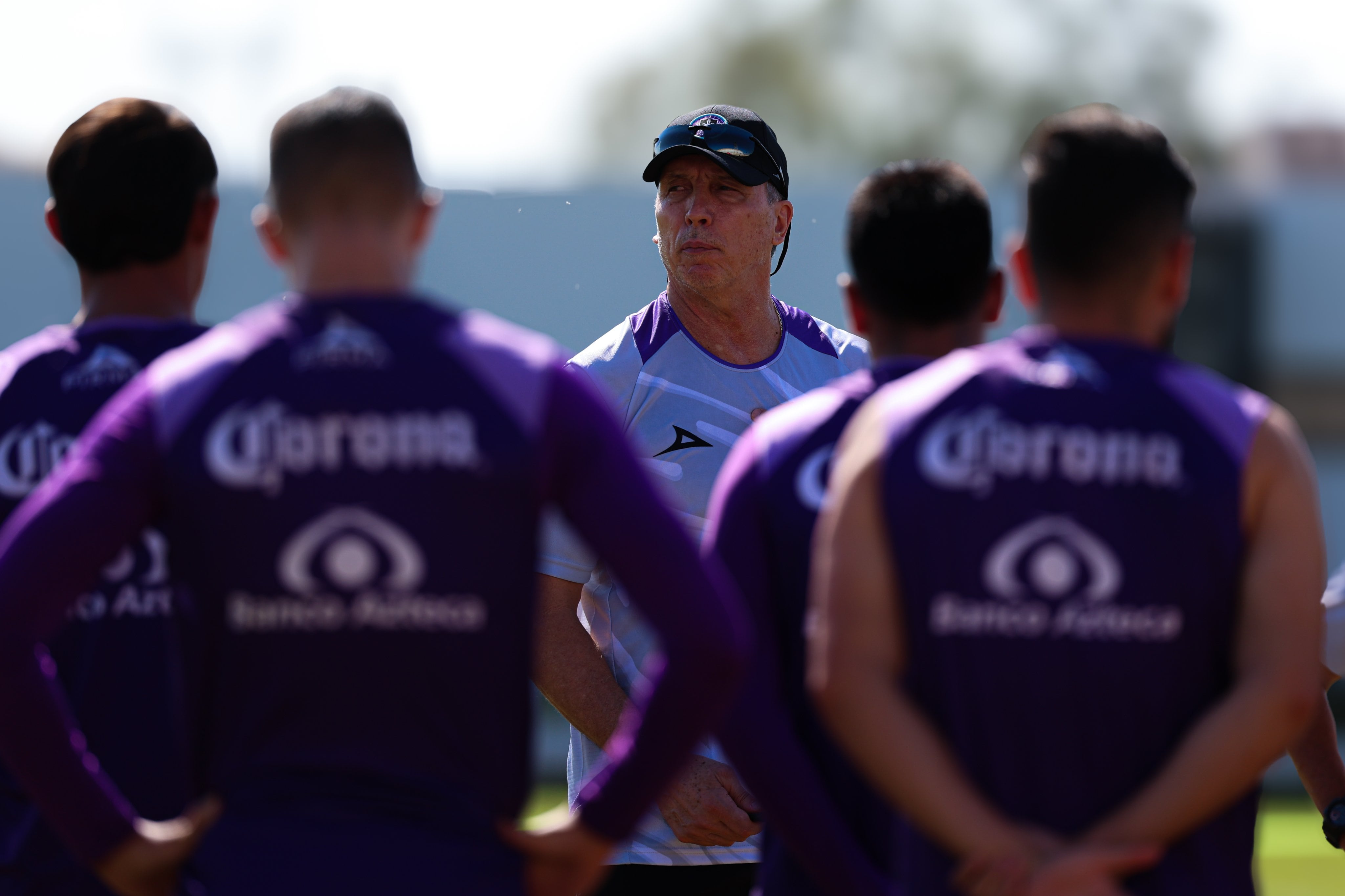 La era de Robert Dante Siboldi en Mazatlán prometía un cambio de rumbo para un equipo que no suele destacar en los primeros lugares de la Liga MX. (X/ @MazatlanFC)