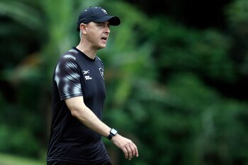 Tiago Nunes llegó a Botafogo