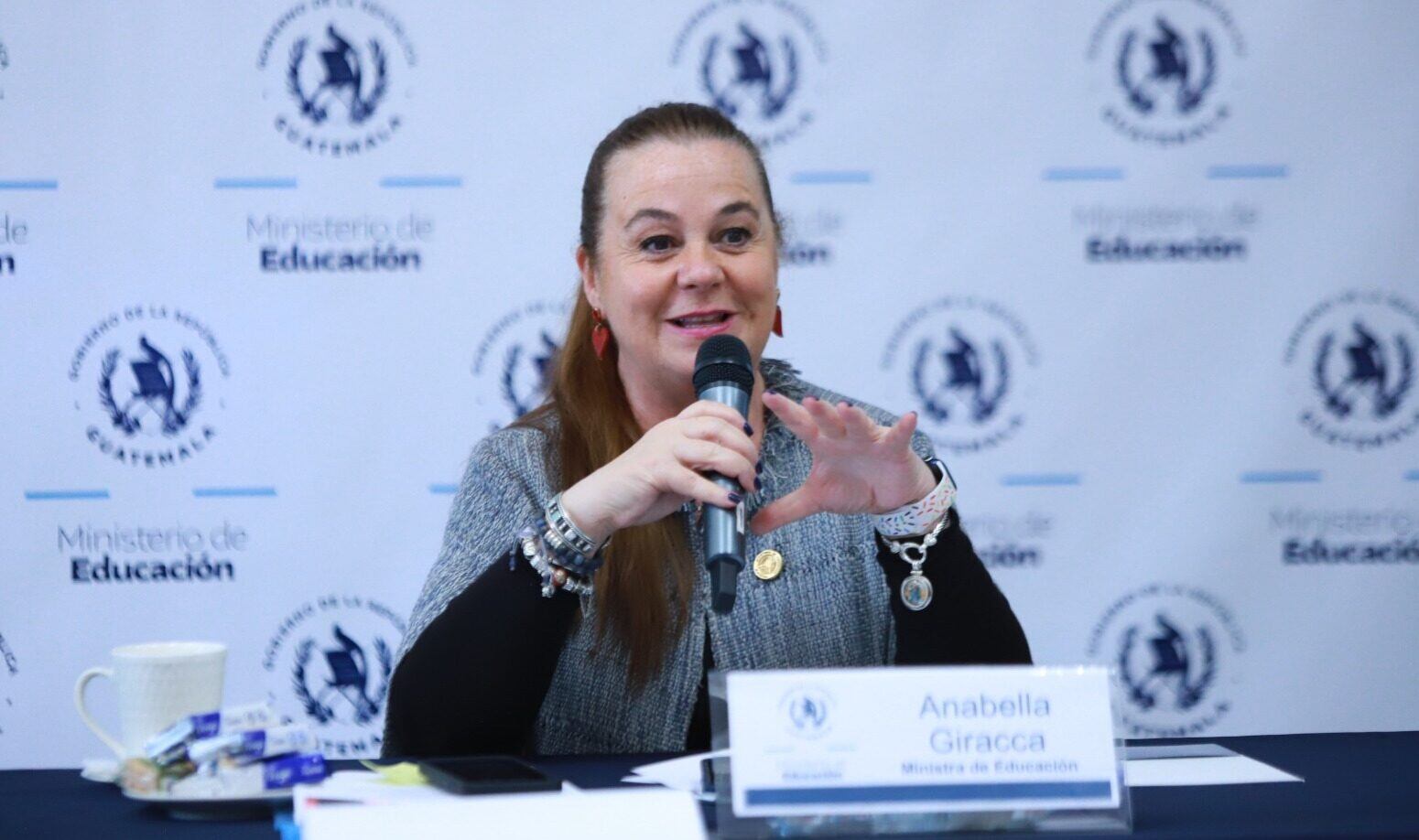 El Sindicato de Trabajadores de la Educación de Guatemala (STEG) rompe la negociación del pacto colectivo y traslada el conflicto al ámbito judicial. (Cortesía: Agencia Guatemalteca de Noticias)