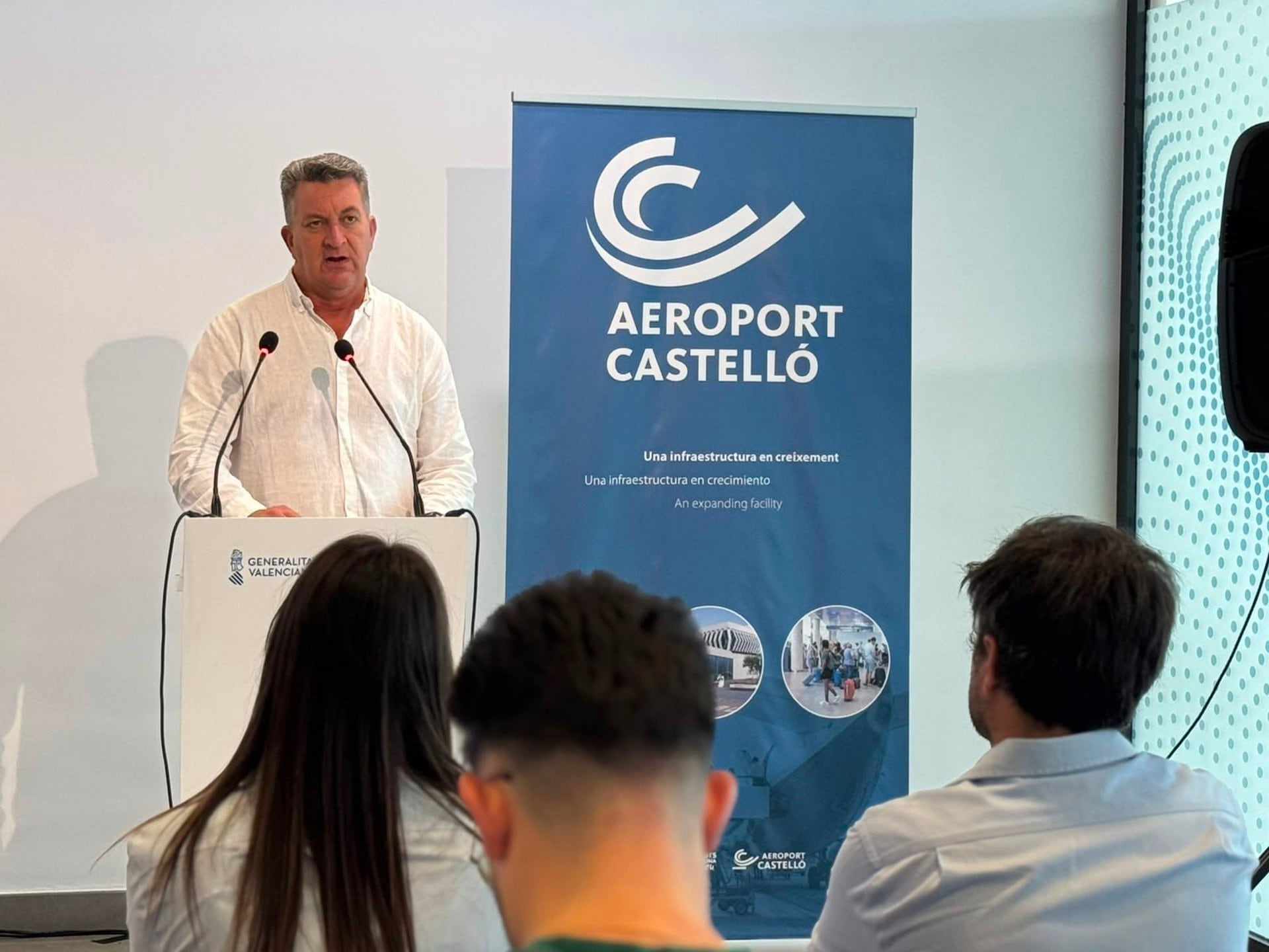07/09/2026 Vicente Martínez Mus hace balance de la campaña de verano del aeropuerto
ECONOMIA COMUNIDAD VALENCIANA ESPAÑA EUROPA CASTELLÓN SOCIEDAD
GENERALITAT VALENCIANA