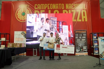 Amadeo Evaristo Encarnación representará al Perú en el Campeonato Mundial de la Pizza de Parma, Italia, en abril de 2027. Difusión