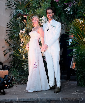 La pareja posó para las