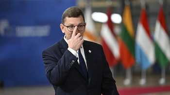 Estonia insiste en que Ucrania "debe ser fuerte en la mesa negociadora y en el campo de batalla"