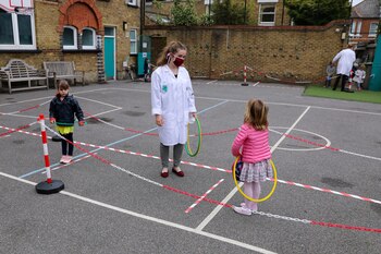 Niños en L'Ecole de Battersea,
