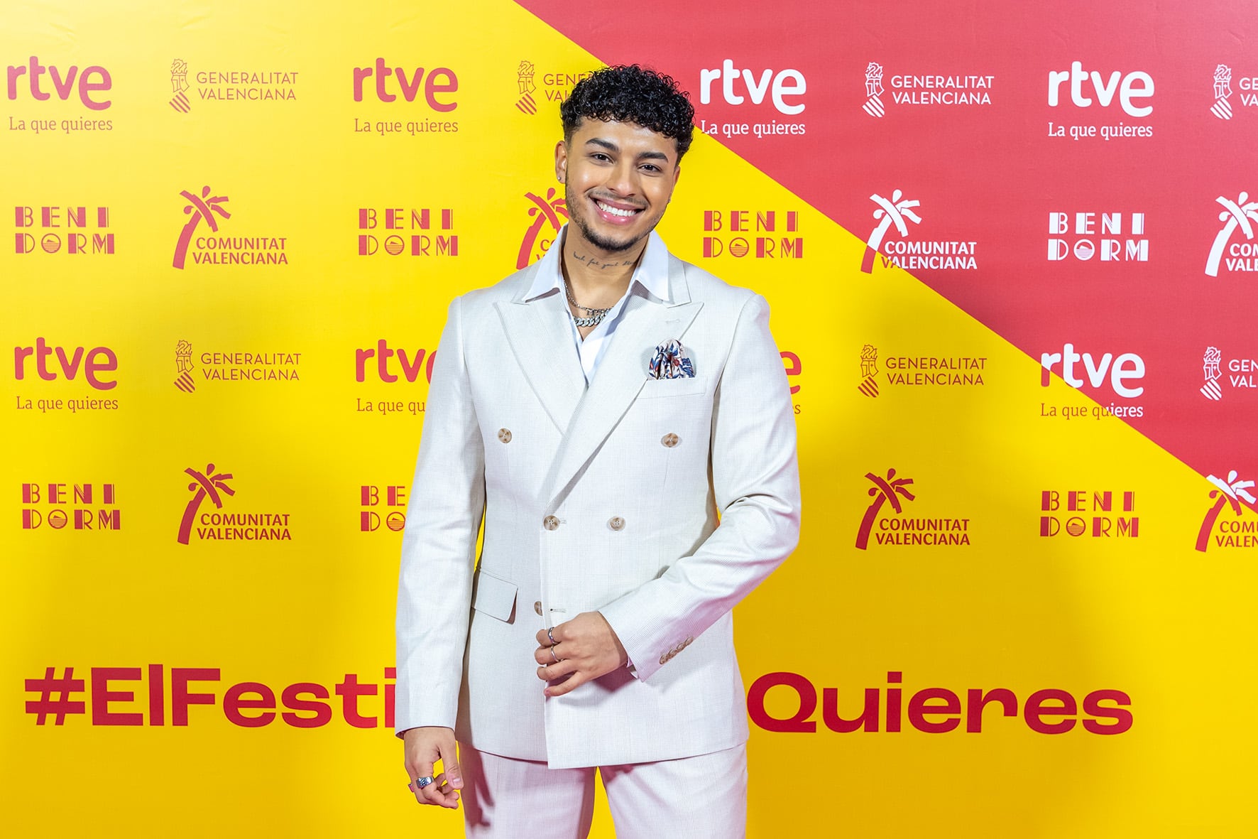 Kenneth en la presentación del Benidorm Fest 2026 (RTVE)