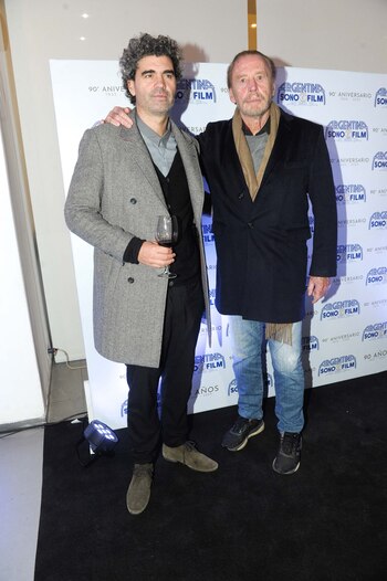 Todas las estrellas juntas para celebrar junto a Luis Scalella los 90 años de Argentina Sono Film