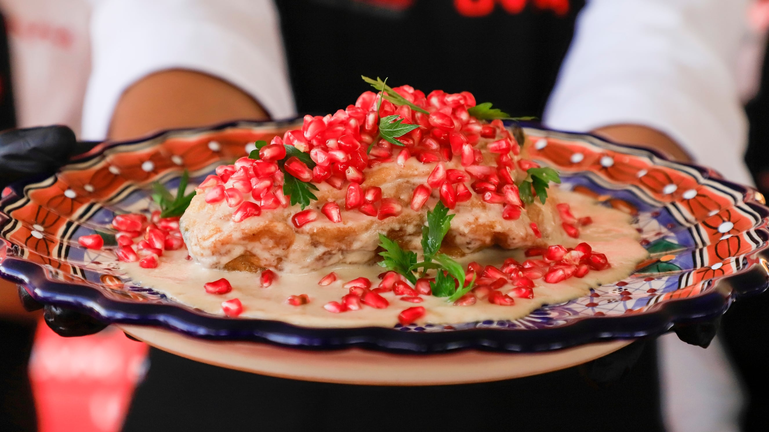Hay tantas versiones de esta receta como personas que la preparan. Algunos añaden al relleno piña, canela o pimienta, según la tradición familiar. (foto: Gobierno de Puebla)