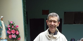 El sacerdote español Julio Alonso Ampuero dedicó cada fin de semana a evangelizar en la Diócesis de Lurín