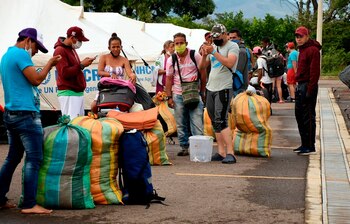 Los primeros 300 venezolanos en