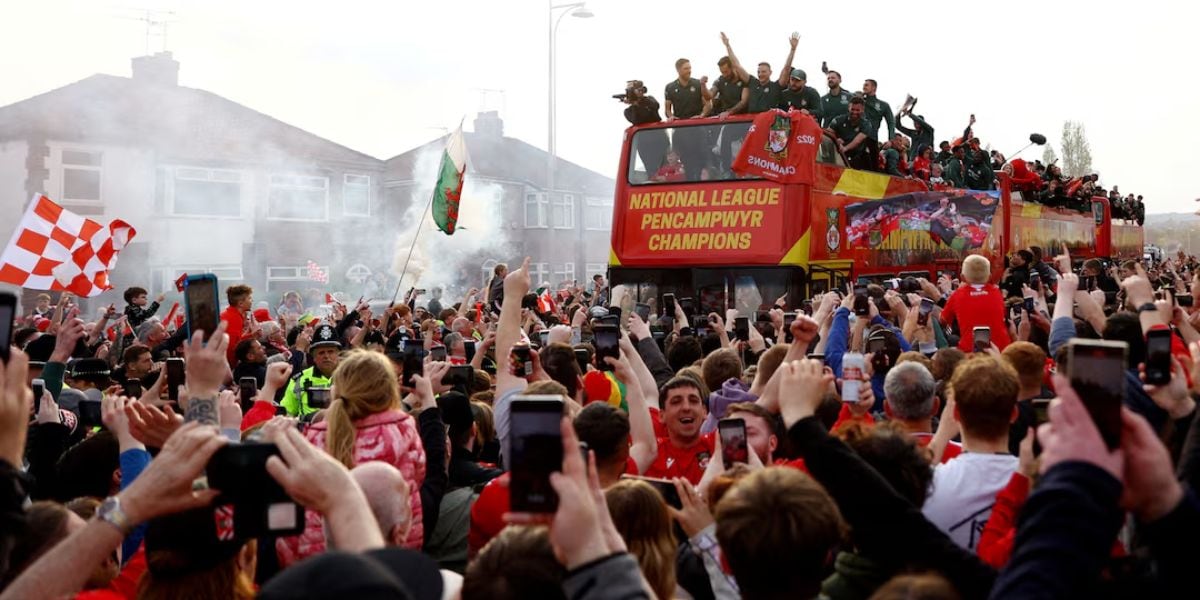 La remodelación busca que Wrexham se consolide como club competitivo en el fútbol inglés (REUTERS)