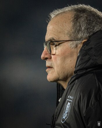 Marcelo Bielsa debutó con una
