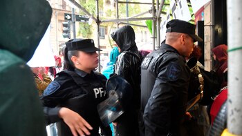 Personal de Policía Federal en