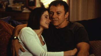 Mira Sorvino y Harvey Keitel,