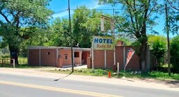 Encontraron muerta a una pareja en un hotel alojamiento e investigan un femicidio seguido de suicidio