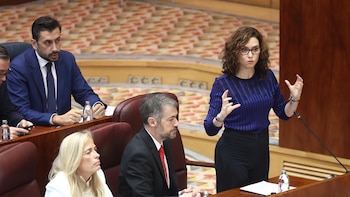Ayuso pide respeto a Milei, que ha salido de urnas, y censura "lecciones" de un PSOE que es "partido del amor de pago"