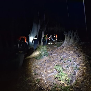 La víctima brasileña fue asistida por una paramédica y personal de salud, pero no lograron revertir el cuadro cardiaco