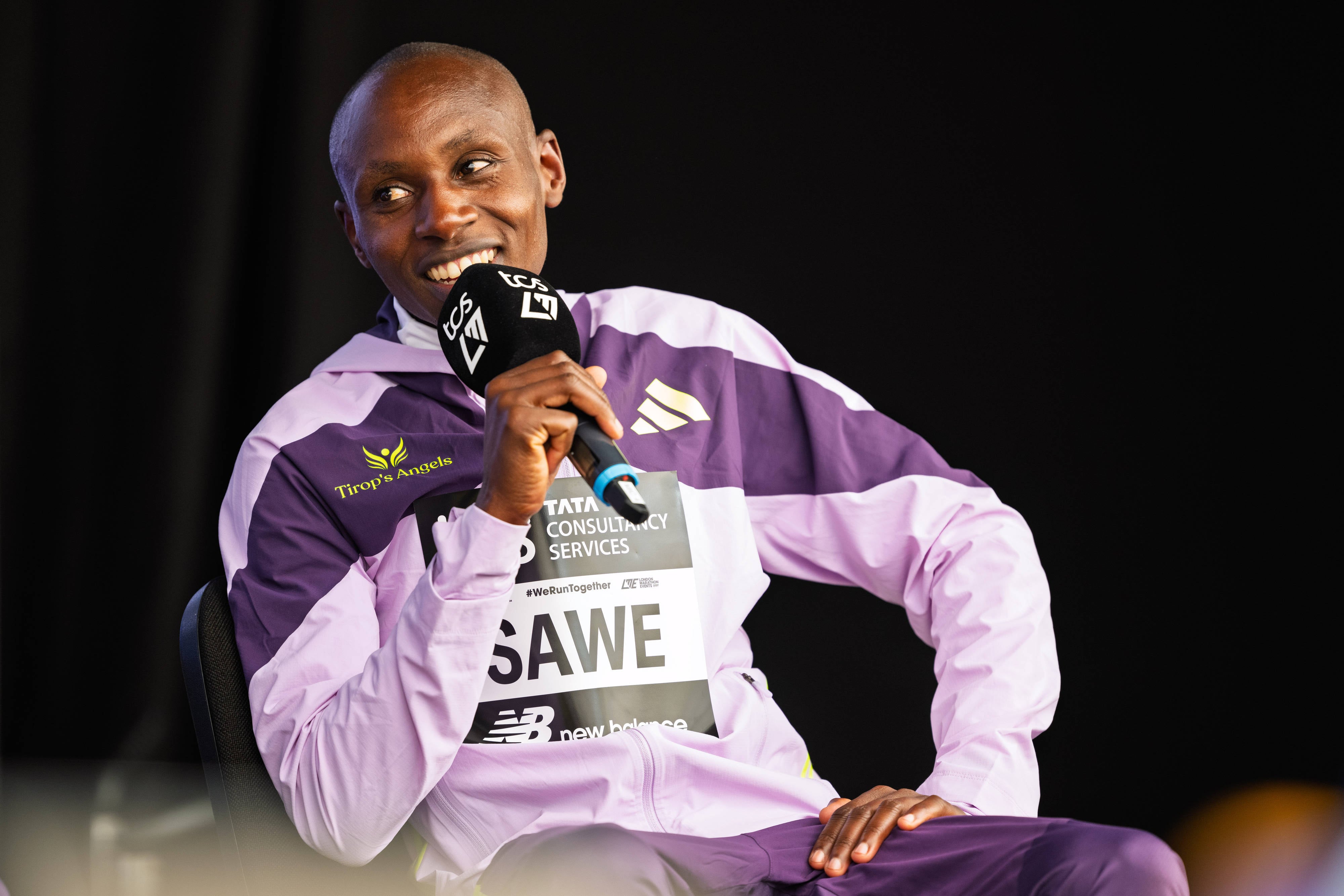 Sabastian Sawe fijó la marca mundial de maratón en 1:59:30 durante la competencia de Londres. (xBEAUTIFULxSPORTS TobiasxLacknerx)