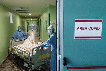 Un hospital en Milán (COZZOLI/FOTOGRAMMA