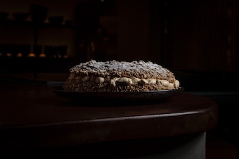 Roscón con toffee de miso,