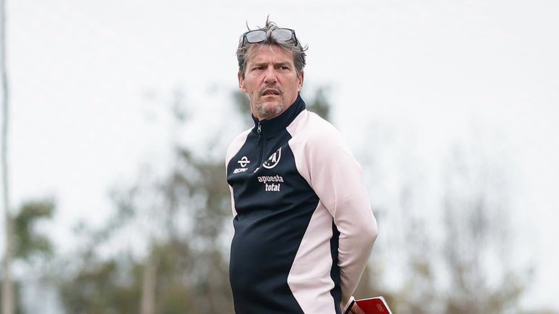 Carlos Desio justificó su decisión de no usar titulares en semifinal ante Alianza Atlético: “Yo banco a mis jugadores”