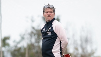 Carlos Desio justificó su decisión de no usar titulares en semifinal ante Alianza Atlético: “Yo banco a mis jugadores”