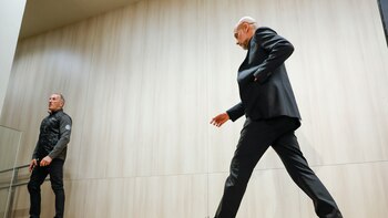 Guardiola sorprende con la suplencia