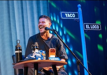 Yaco Eskenazi se despide temporalmente de “La Granja VIP” por agenda recargada. Captura: La Granaja VIP.