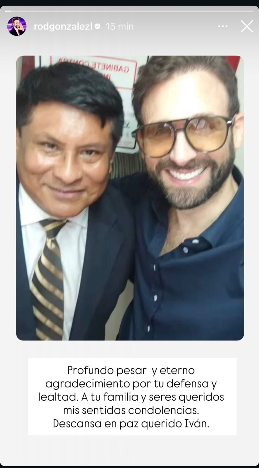 Rodrigo González publica una fotografía junto a su abogado Iván Paredes, expresando su profundo pesar y eterno agradecimiento, una pena compartida por figuras como Yahaira Plasencia.