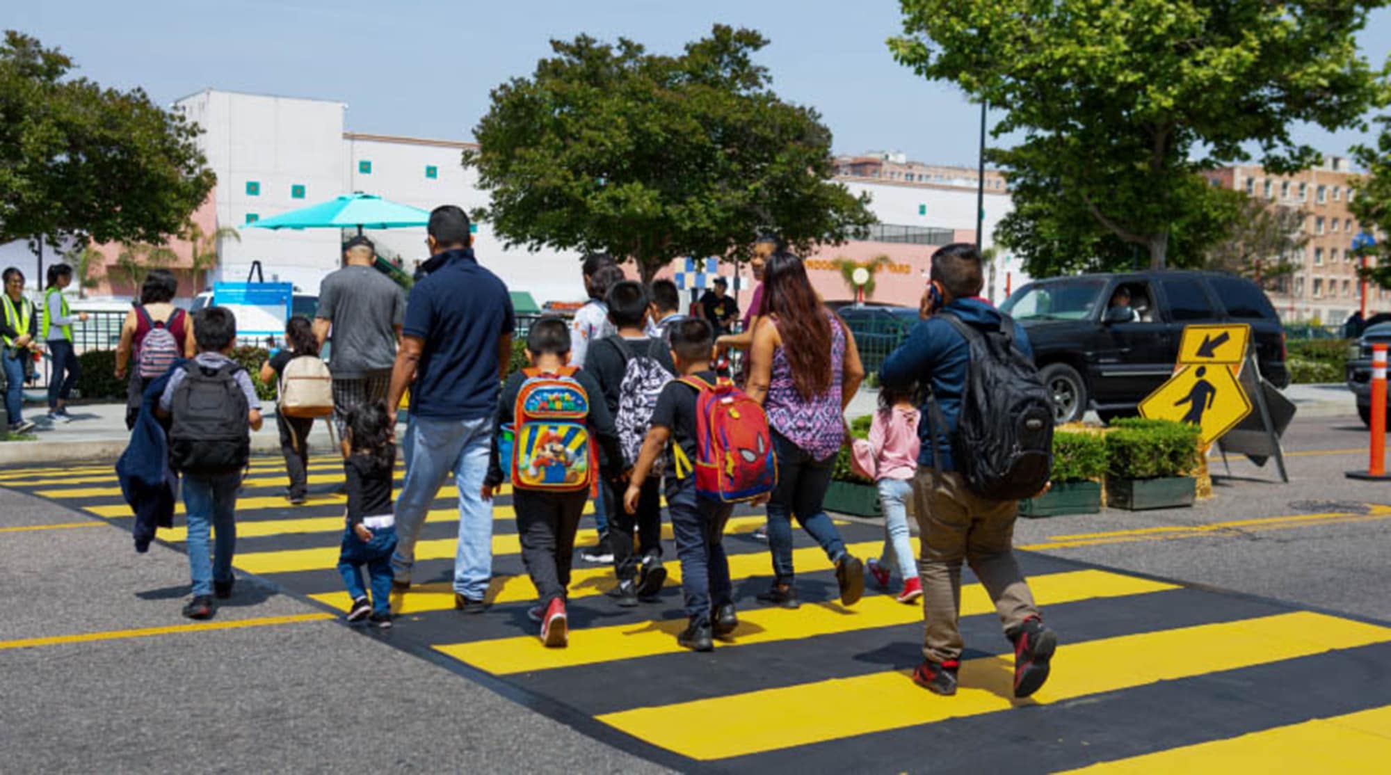 Tras la salida del superintendente, la conducción interina busca restablecer la estabilidad en un distrito clave que sigue bajo la lupa de investigaciones federales (Los Angeles Department of Transportation (LADOT))