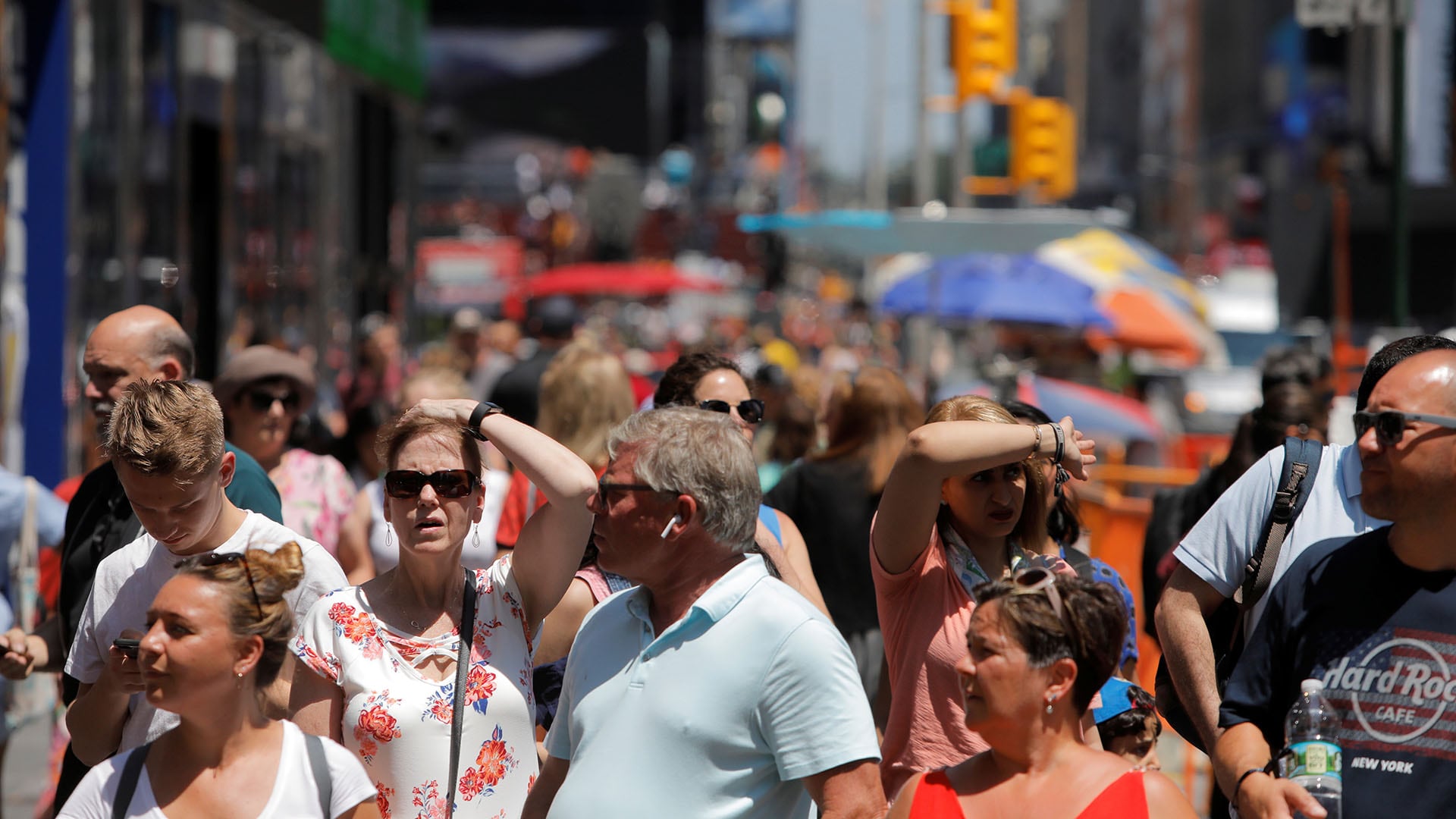 Una ola de calor en Filadelfia eleva las temperaturas por encima de los 38 grados y deja sensaciones térmicas de hasta 43 grados por la humedad (REUTERS/Andrew Kelly)