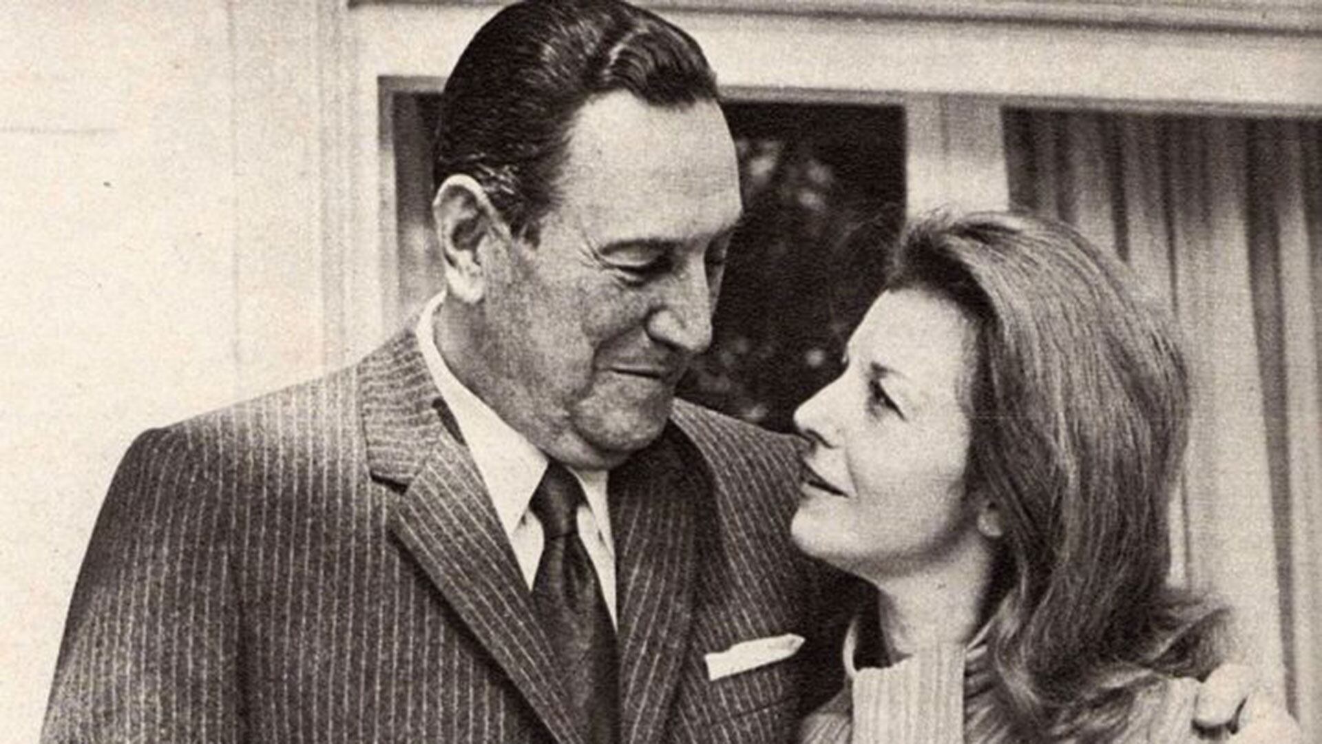 María Estela Martínez de Perón junto a su esposo el general Juan Domingo Perón