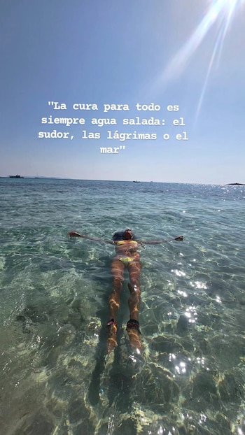 Juana Viale en vacaciones