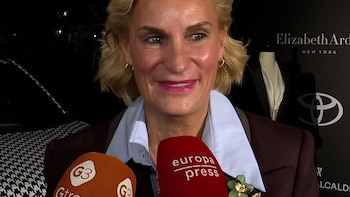 María Zurita se rinde orgullosa a la Princesa Leonor y la Infanta Sofía: "Dos mujeres de bandera"