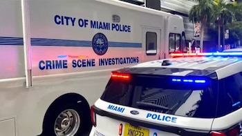 Acusan a un hombre de apuñalar mortalmente a su madre dentro de su apartamento en Brickell