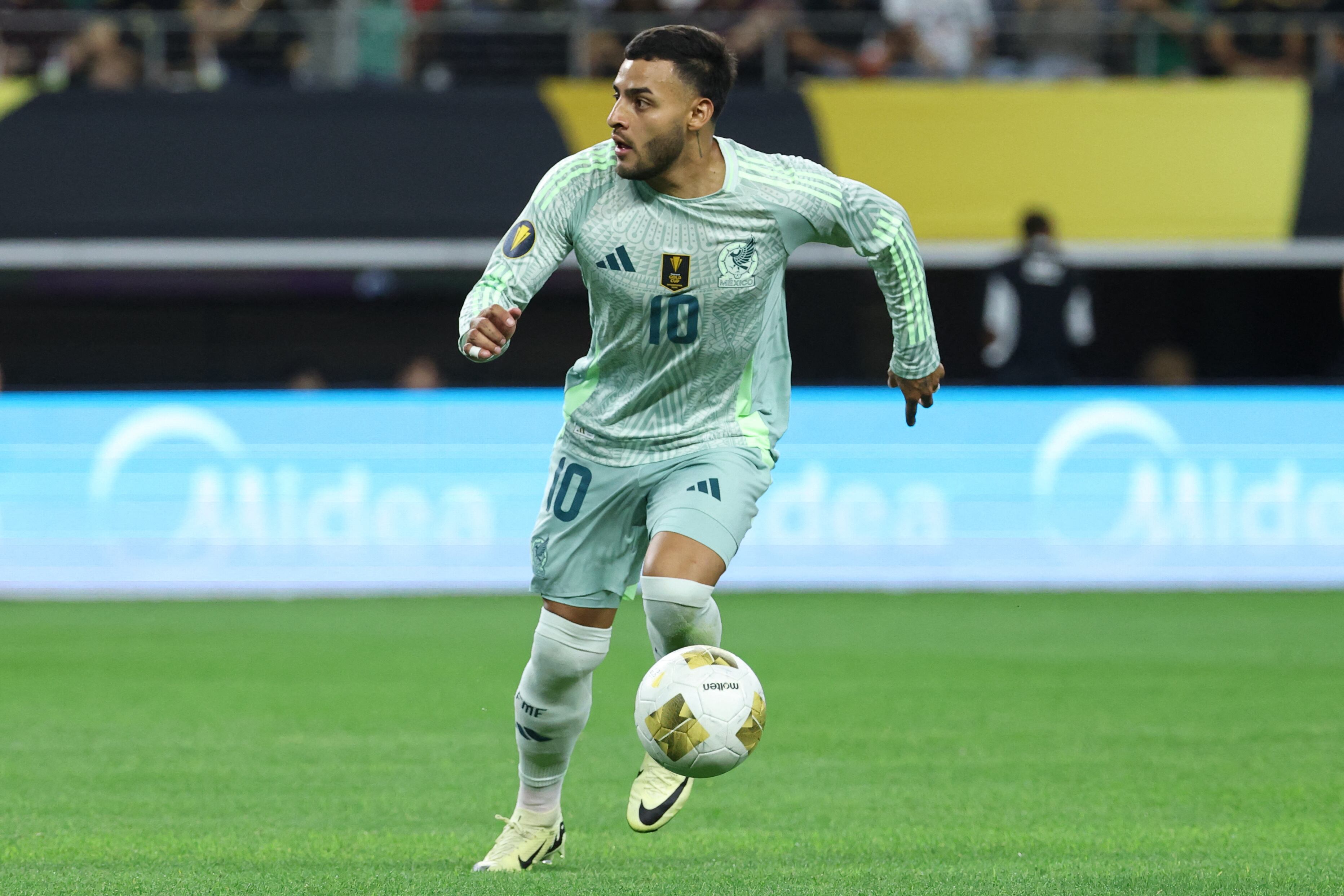 (Kevin Jairaj-Imagn Images)