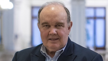 El ultraconservador López Aliaga lidera las elecciones con el 18,5% de los votos, según resultados preliminares