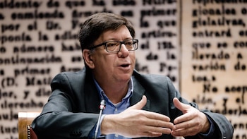 Salazar admite que compartió piso