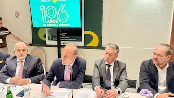 Representantes de la Unión de Instituciones Financieras Mexicanas (UNIFIMEX) y del Departamento del Tesoro de los Estados Unidos durante el encuentro en Ciudad de México, donde abordaron estrategias para reforzar la prevención del lavado de dinero y el combate al financiamiento al terrorismo