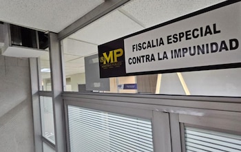 El fiscal general Gabriel García Luna dijo que la FECI generó descrédito institucional y ordenó una auditoría técnica y jurídica de los casos en trámite y bajo reserva.